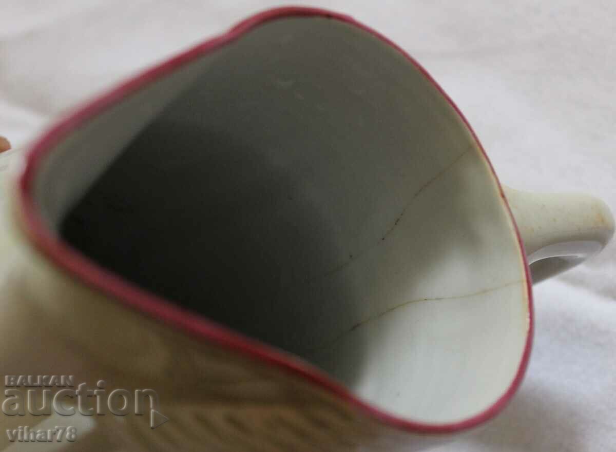 OLD COOK-PORCELAIN HAS CRACKS - 7 OLD COOK-PORCELAIN HAS CRACKS - 7