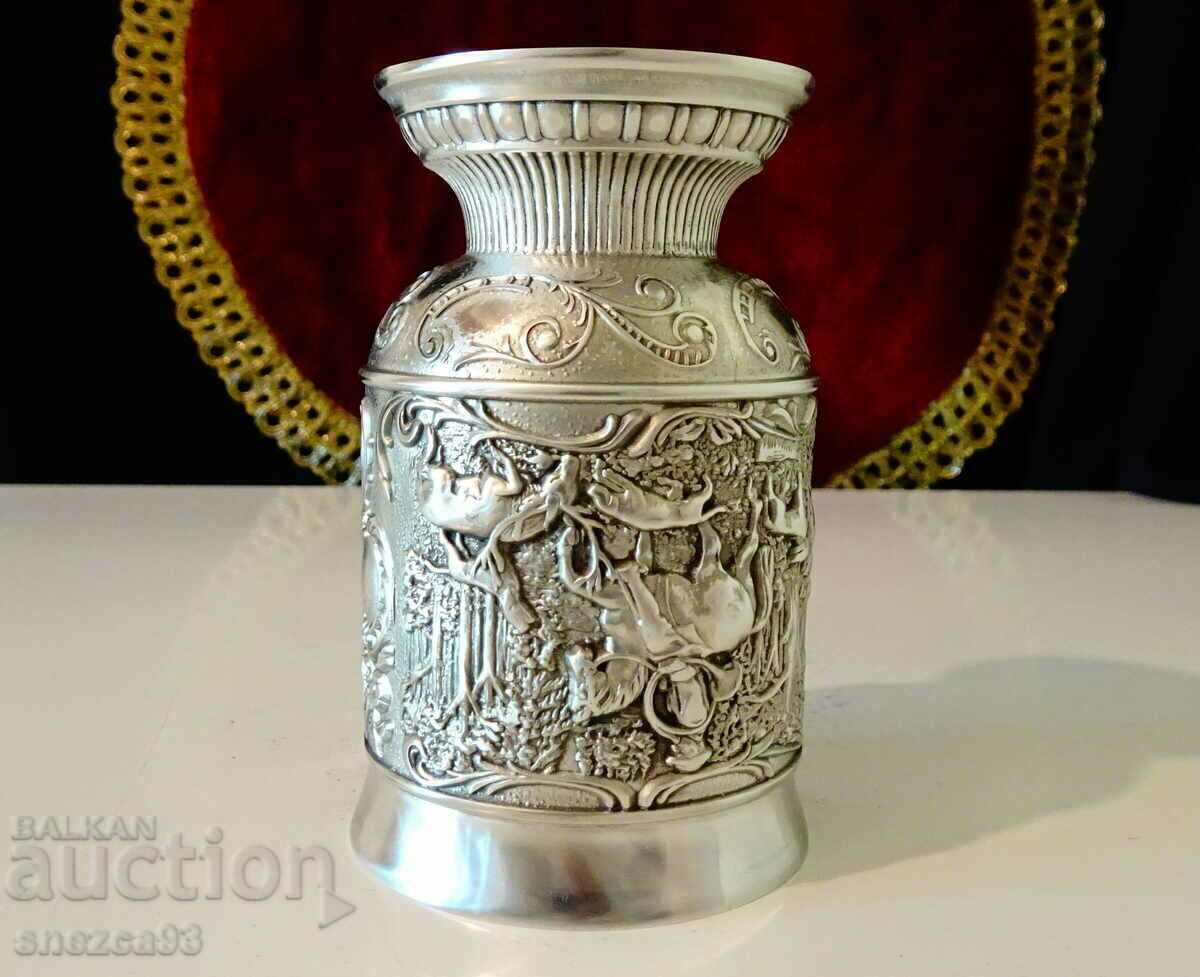 Pewter Wine Bowl, Rider, Dogs, Deer - 6 Pewter Wine Bowl, Rider, Dogs, Deer - 6