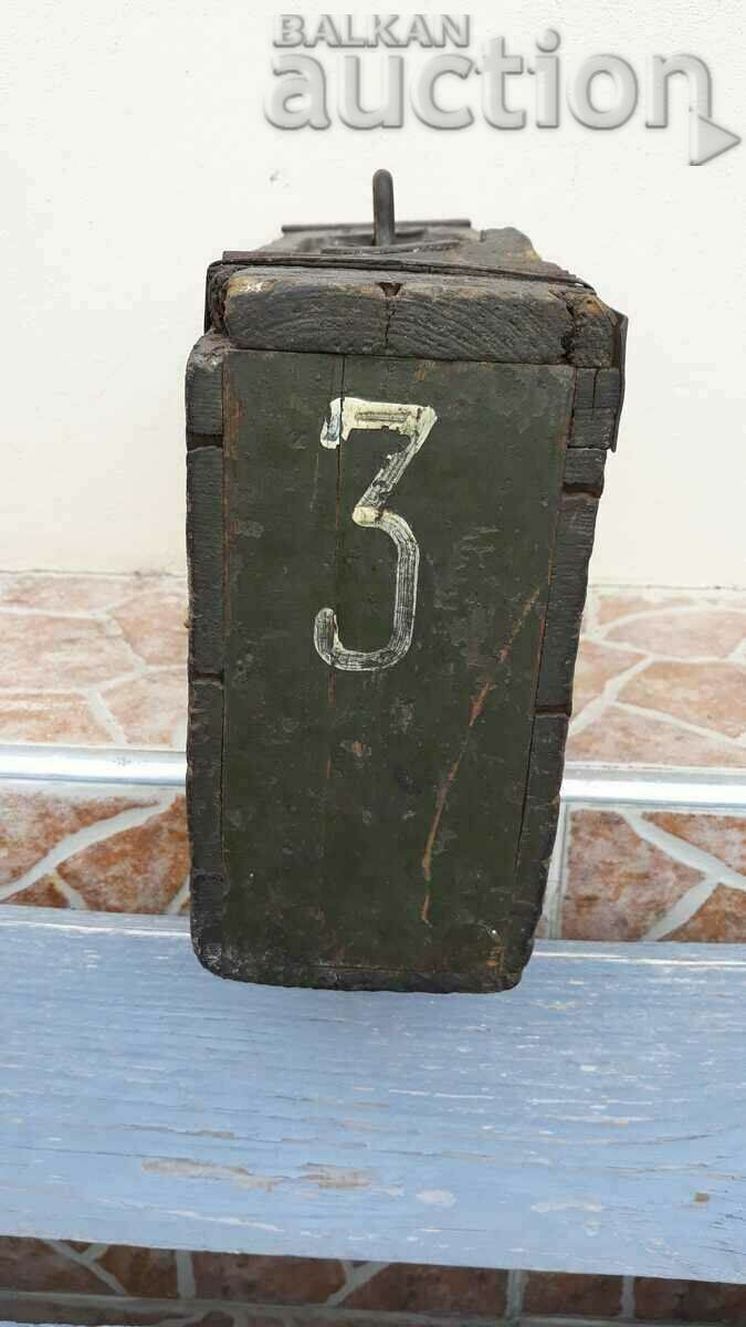 Delivery of wooden cartridge box ammunition box MG08 WW1 WWI Delivery of wooden cartridge box ammunition box MG08 WW1 WWI