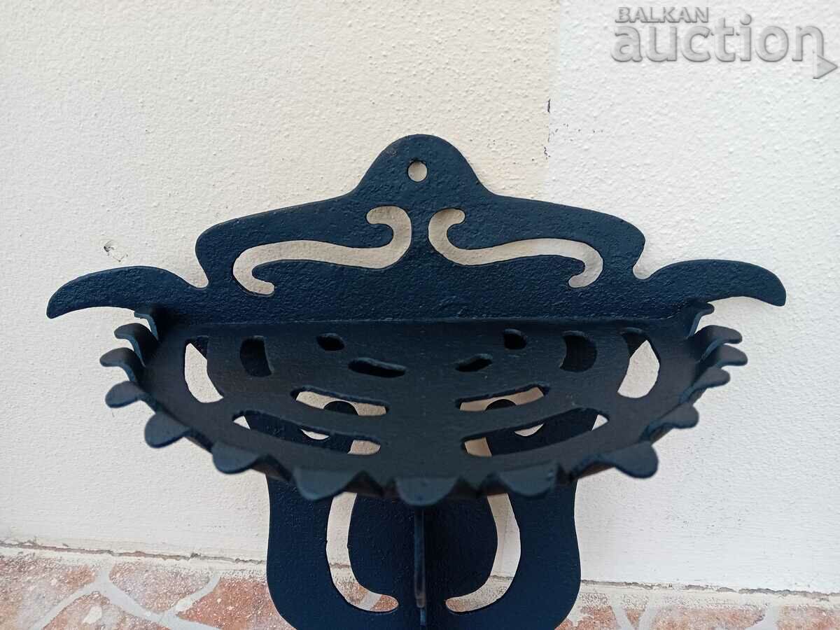 retro vintage metal flower garden wall with price 51.00 BGN | € 26.08 retro vintage metal flower garden wall with price 51.00 BGN | € 26.08