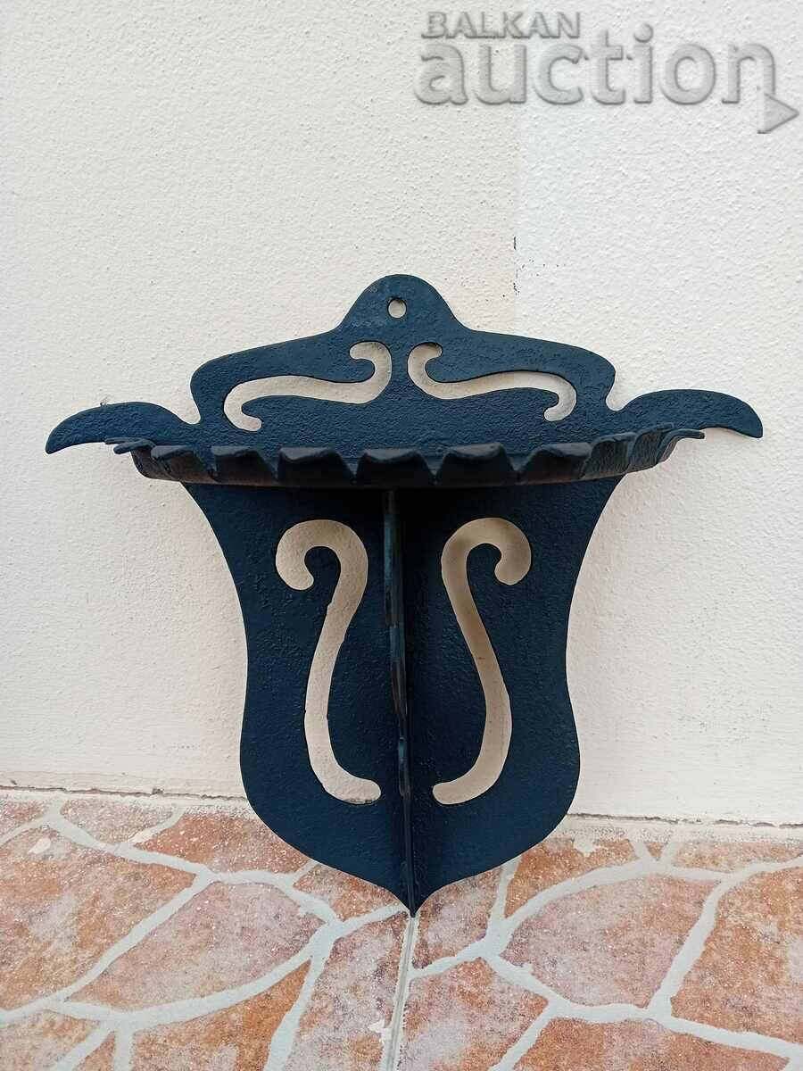 Auction retro vintage metal flower garden wall Auction retro vintage metal flower garden wall