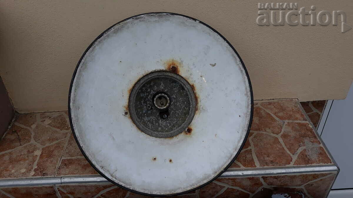 large enameled reflector industrial lamp 60s - 6 large enameled reflector industrial lamp 60s - 6