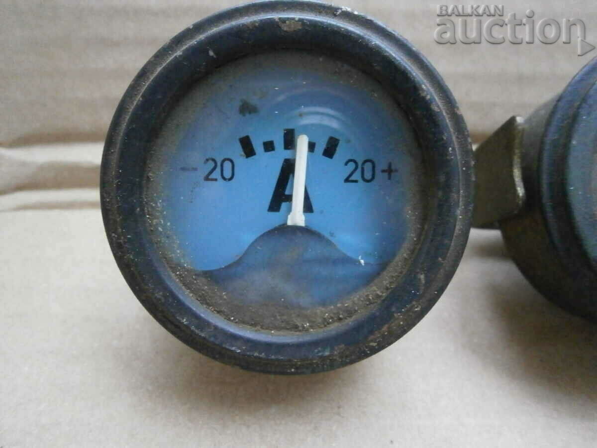 αμπερόμετρο παρτίδα 2 τεμάχια και shunt ρετρό αυτοκίνητο με τιμή 41.00 BGN | € 20.96 αμπερόμετρο παρτίδα 2 τεμάχια και shunt ρετρό αυτοκίνητο με τιμή 41.00 BGN | € 20.96