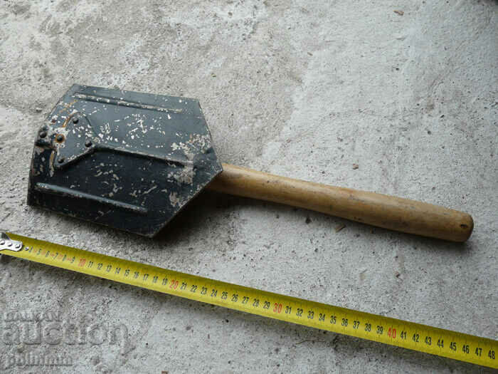German military shovel with price 80.00 BGN | € 40.90 German military shovel with price 80.00 BGN | € 40.90