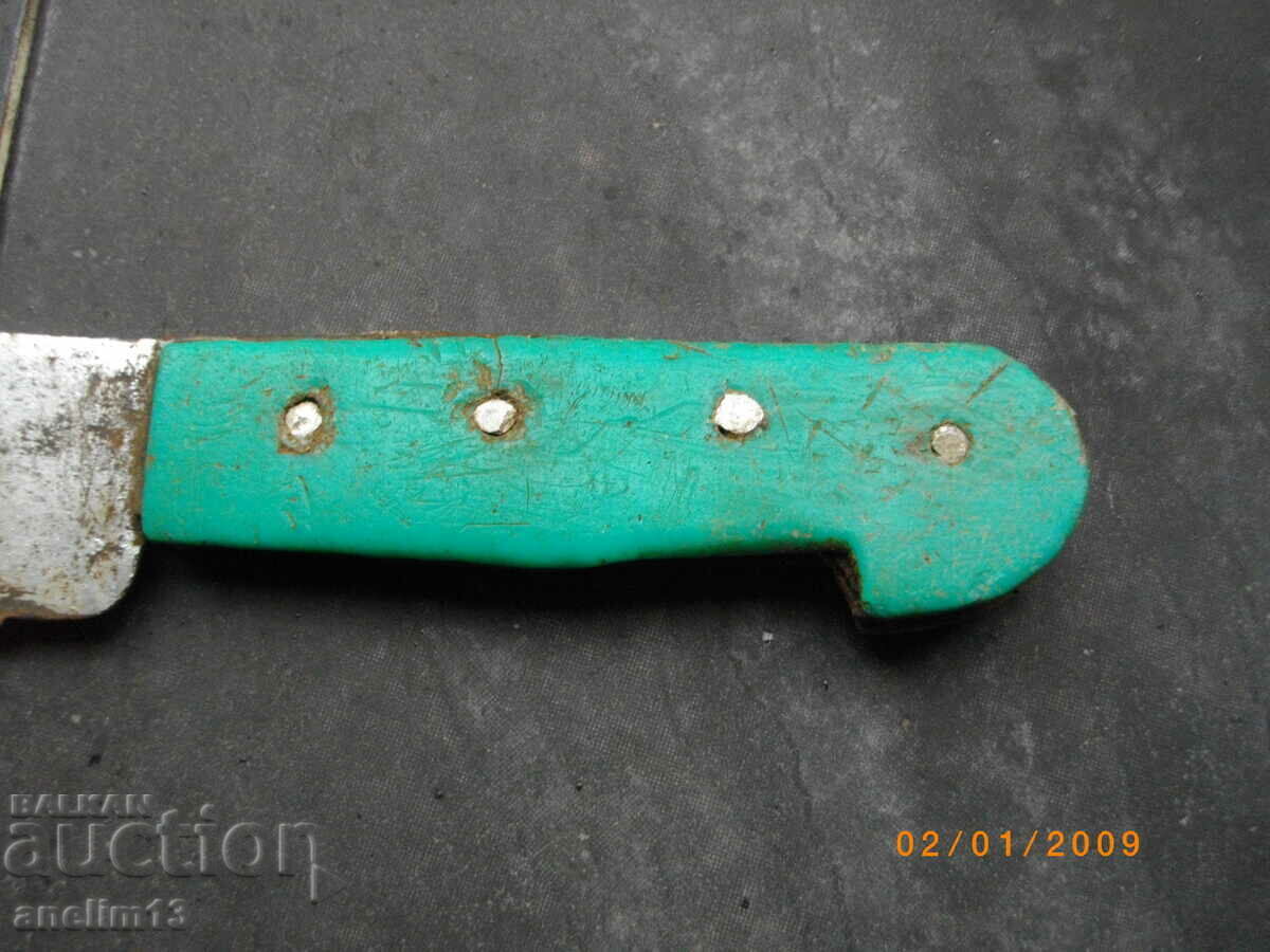 Delivery of BIG OLD KNIFE