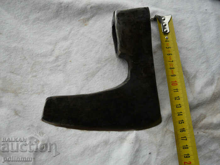 Old pioneer ax - 2 with price 120.00 BGN | € 61.36 Old pioneer ax - 2 with price 120.00 BGN | € 61.36