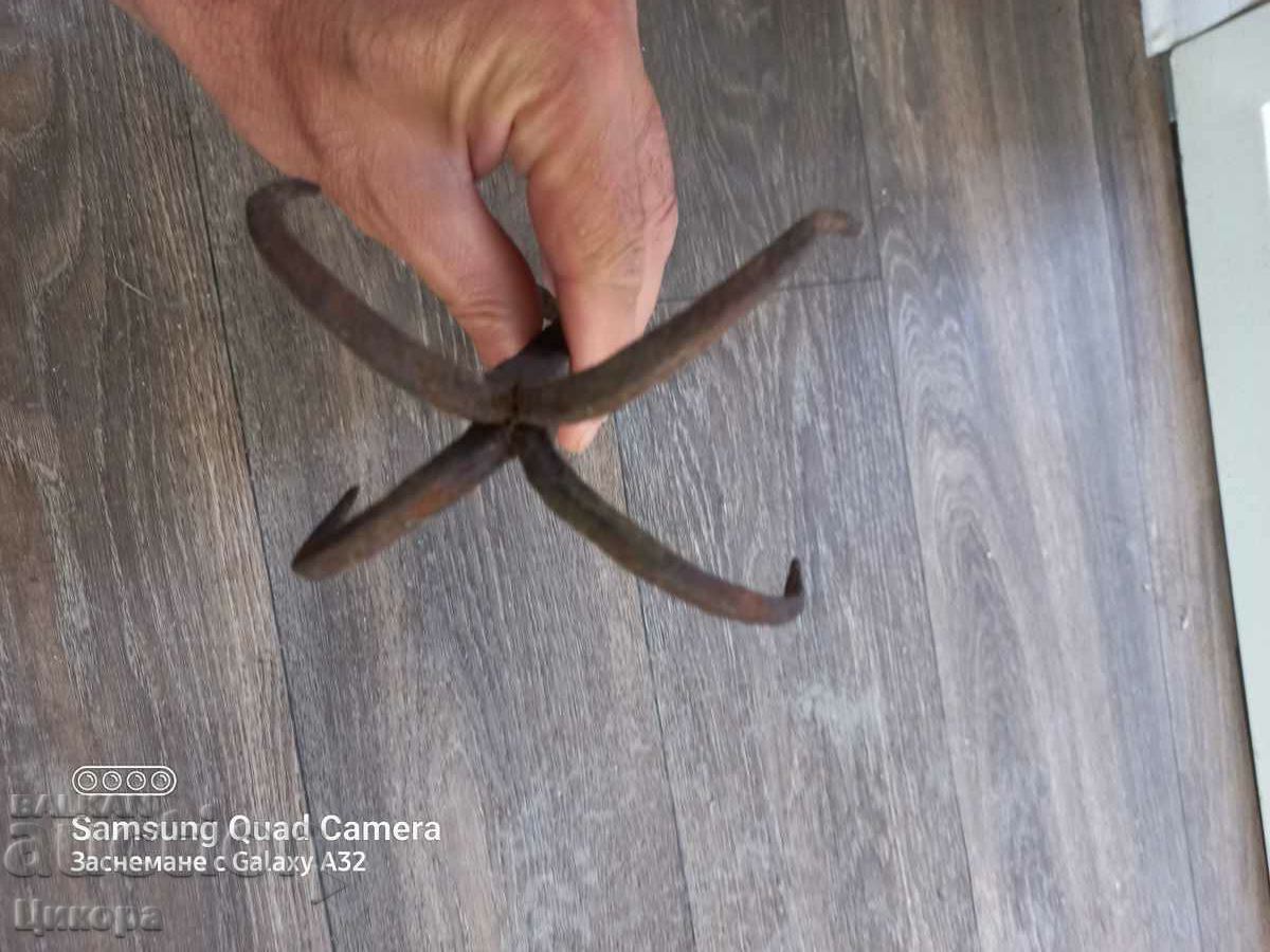 Auction OLD CHANGEL HOOKED HAND FORGED FOUR Auction OLD CHANGEL HOOKED HAND FORGED FOUR