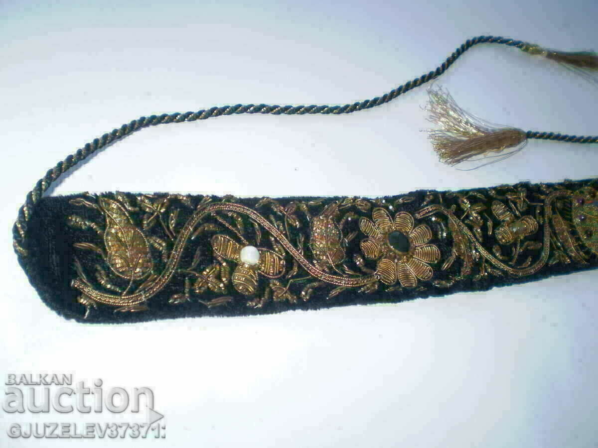Delivery of Women's black embroidery belt with purl threads Delivery of Women's black embroidery belt with purl threads