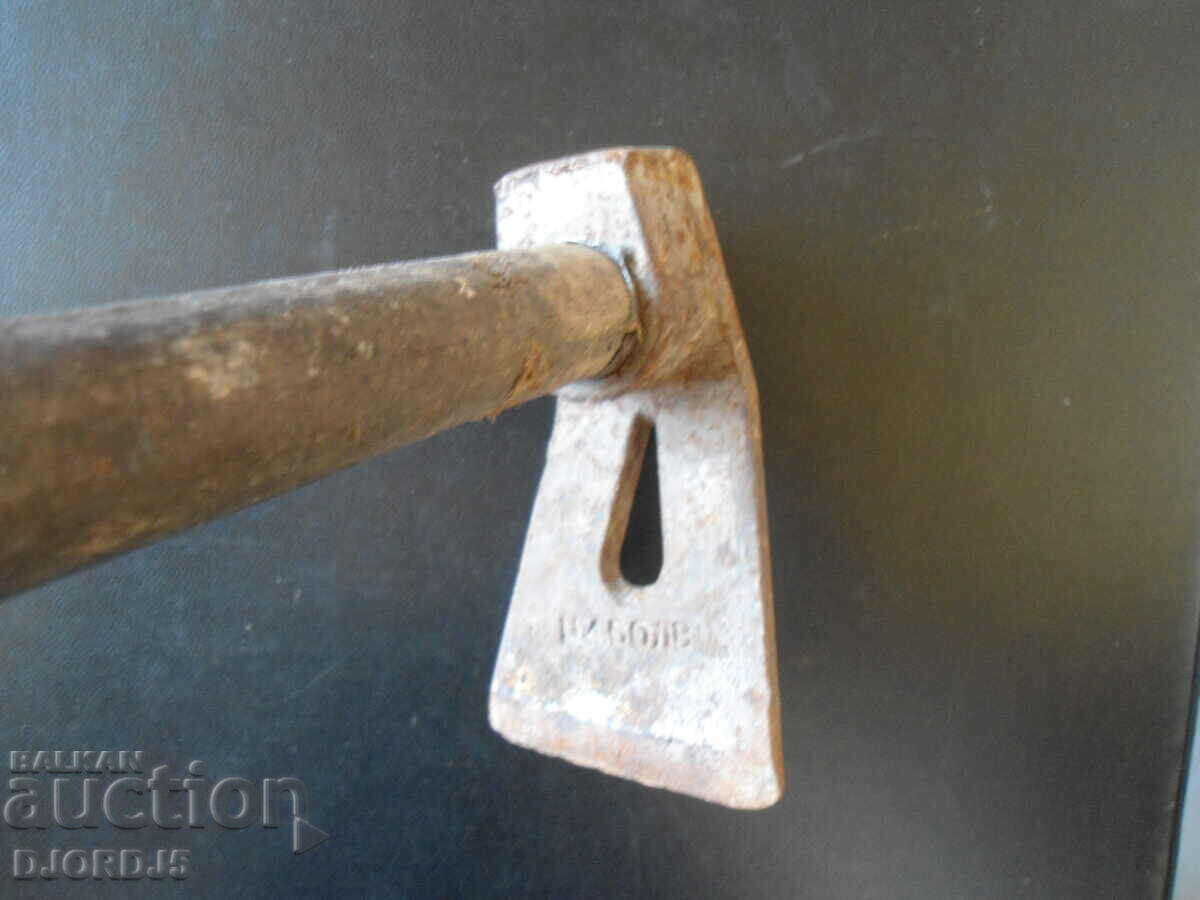 Old Tesla with price 6.00 BGN | € 3.07 Old Tesla with price 6.00 BGN | € 3.07