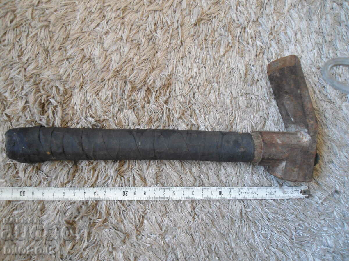 Old Tesla - 6 Old Tesla - 6