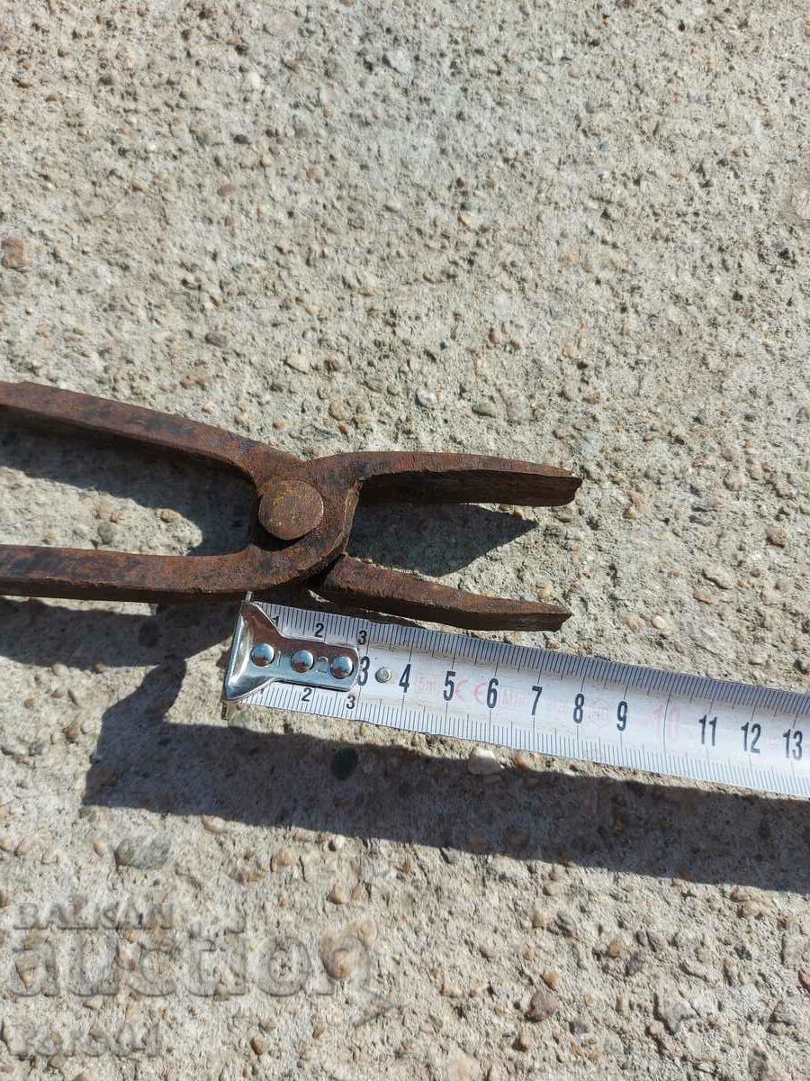 FORGES FORGED PLIERS - 5 FORGES FORGED PLIERS - 5