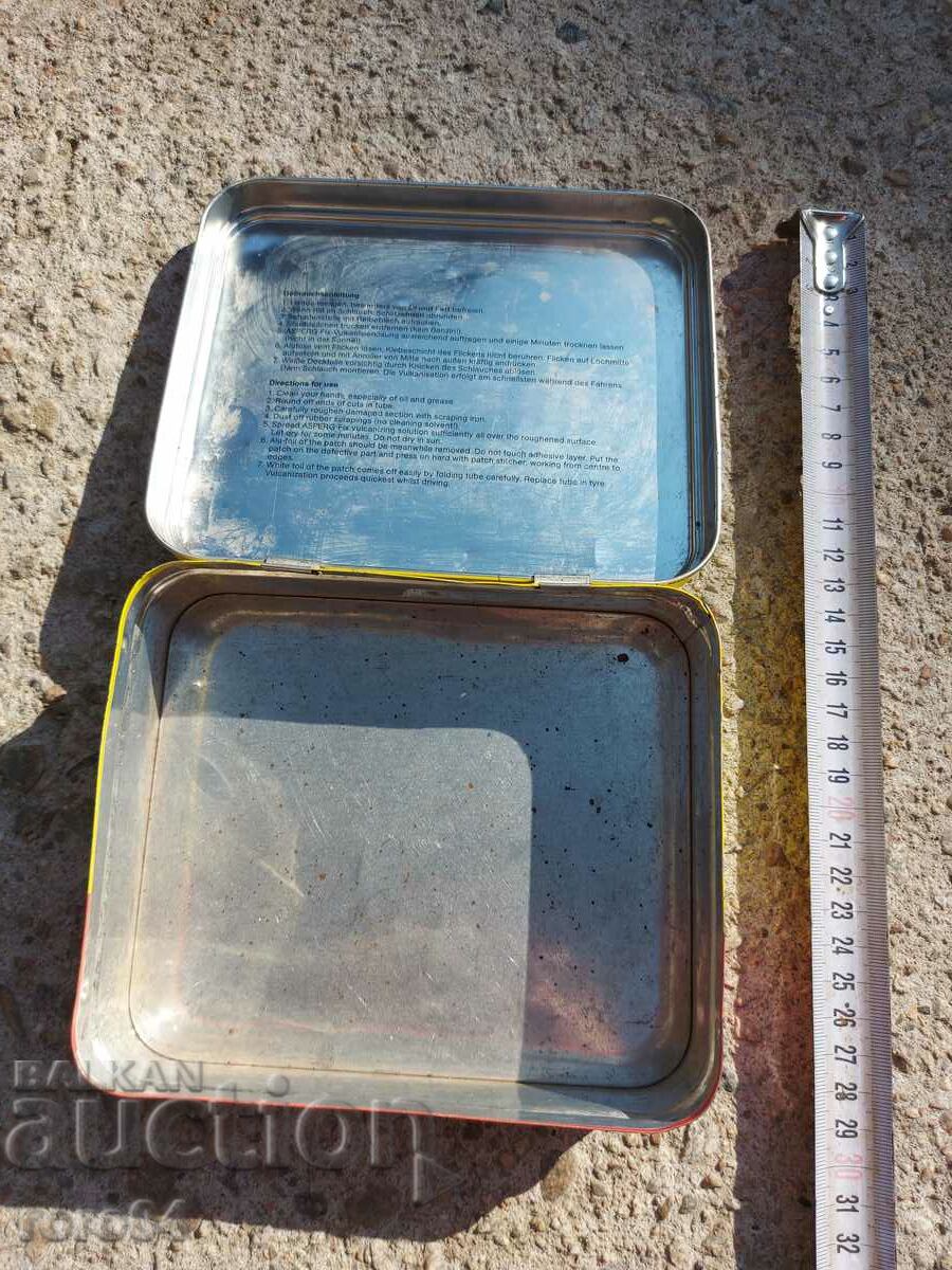 BOX - TIN with price 27.00 BGN | € 13.80 BOX - TIN with price 27.00 BGN | € 13.80