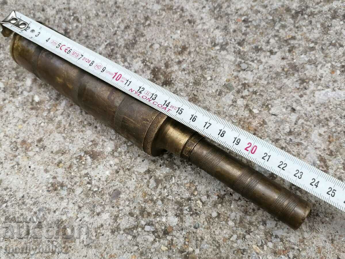 Old takalamite bronze for motorcycle greaser - 7 Old takalamite bronze for motorcycle greaser - 7