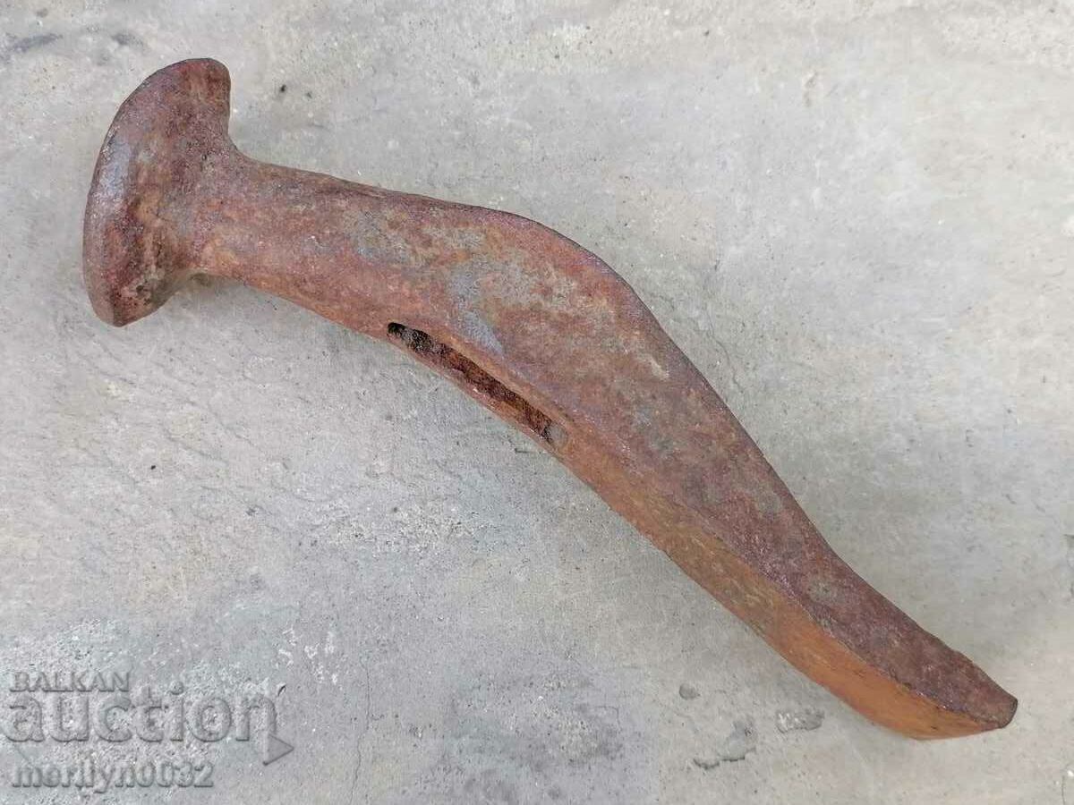 Auction Old hammer, shoemaker, hammer Auction Old hammer, shoemaker, hammer