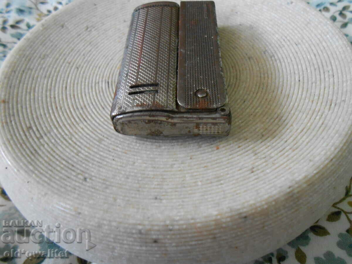 Delivery of Old used LIGHTER with stamp Austria Delivery of Old used LIGHTER with stamp Austria