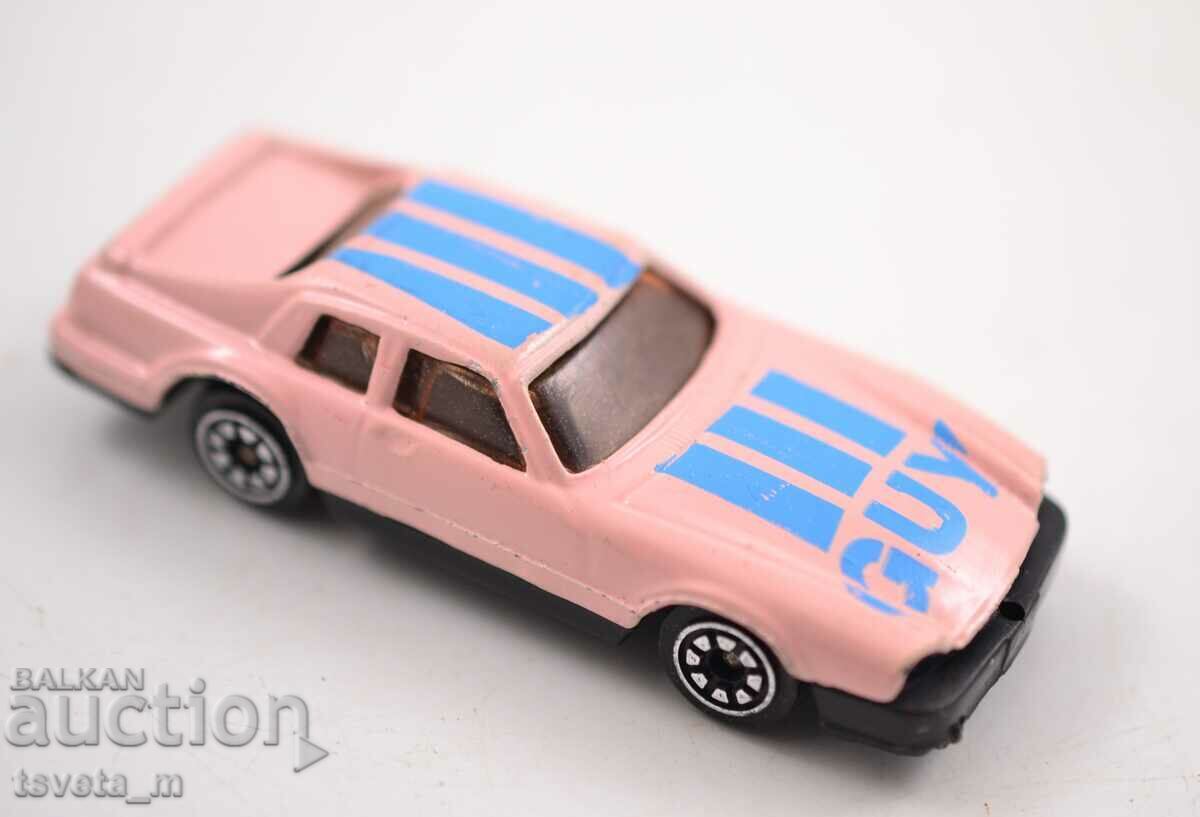 Спортна кола, метал и пластмаса, детски играчки с цена 3.00 лв. | € 1.53 Спортна кола, метал и пластмаса, детски играчки с цена 3.00 лв. | € 1.53