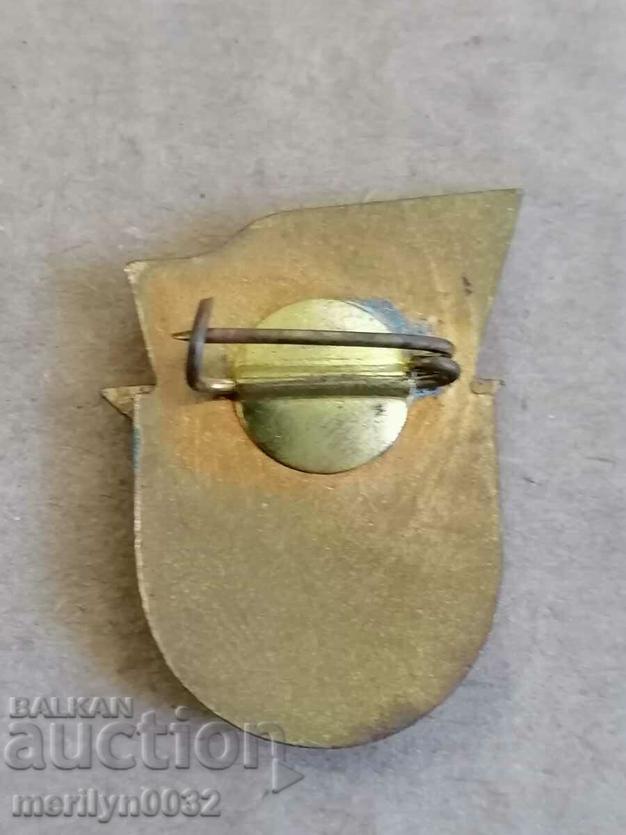 Auction Badge Warrior Athlete 1 medal badge Auction Badge Warrior Athlete 1 medal badge