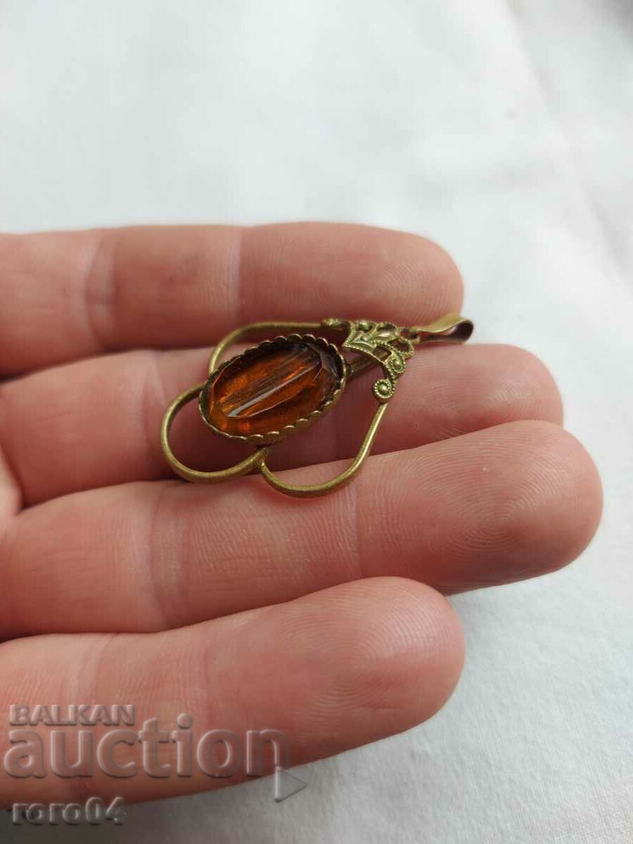 Livrarea PENDANT - COLAR - VECHI Livrarea PENDANT - COLAR - VECHI