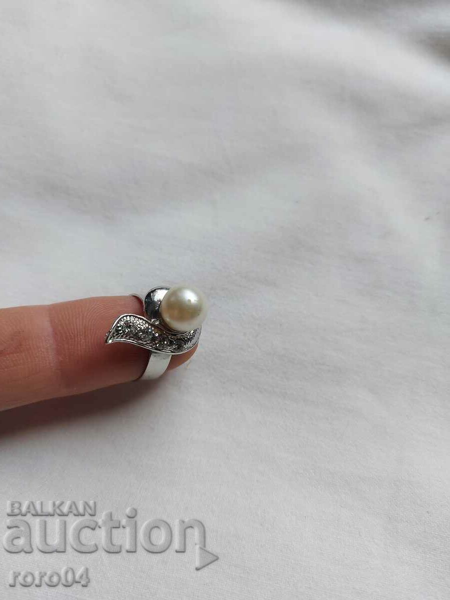 RING with price 9.99 BGN | € 5.11 RING with price 9.99 BGN | € 5.11
