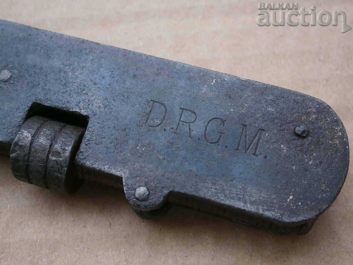 sliding wrench D R G M and zip screwdriver WW1 WW2 WWII WWI lot - 5 sliding wrench D R G M and zip screwdriver WW1 WW2 WWII WWI lot - 5