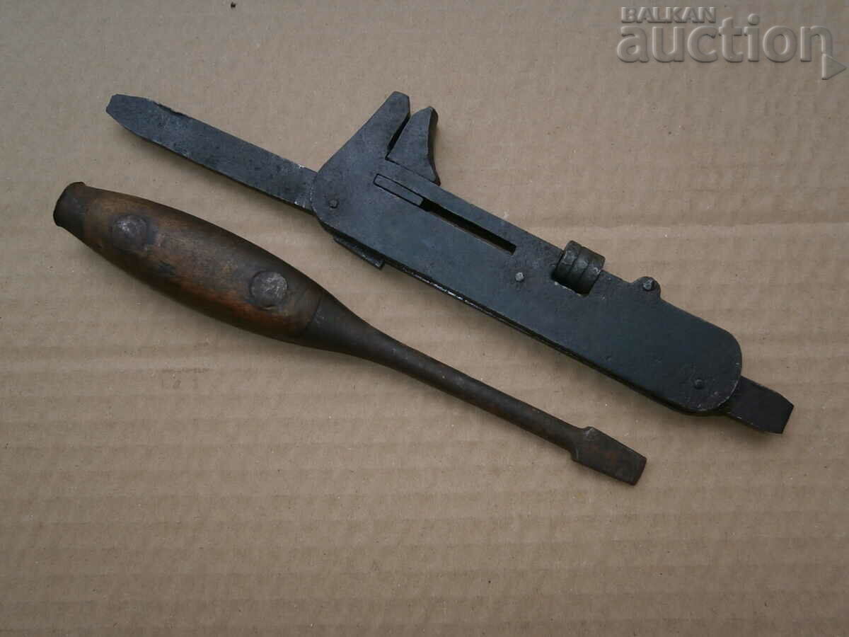 sliding wrench D R G M and zip screwdriver WW1 WW2 WWII WWI lot
