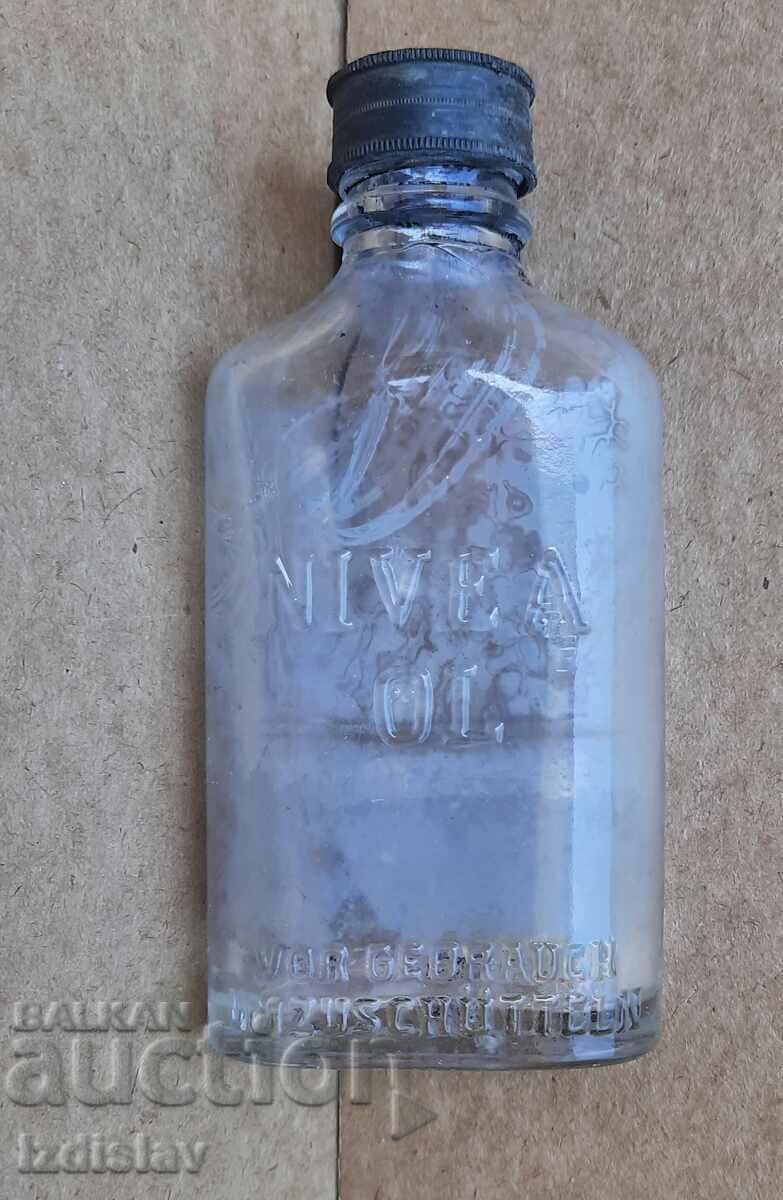 Αντίκα μπουκάλι μέρος μιας συλλογής με τιμή 25.00 BGN | € 12.78