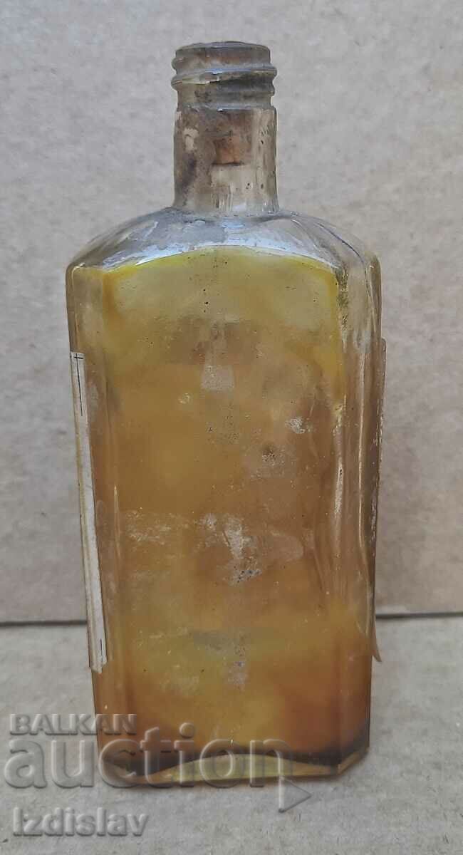 Antique bottle part of a collection - 5 Antique bottle part of a collection - 5