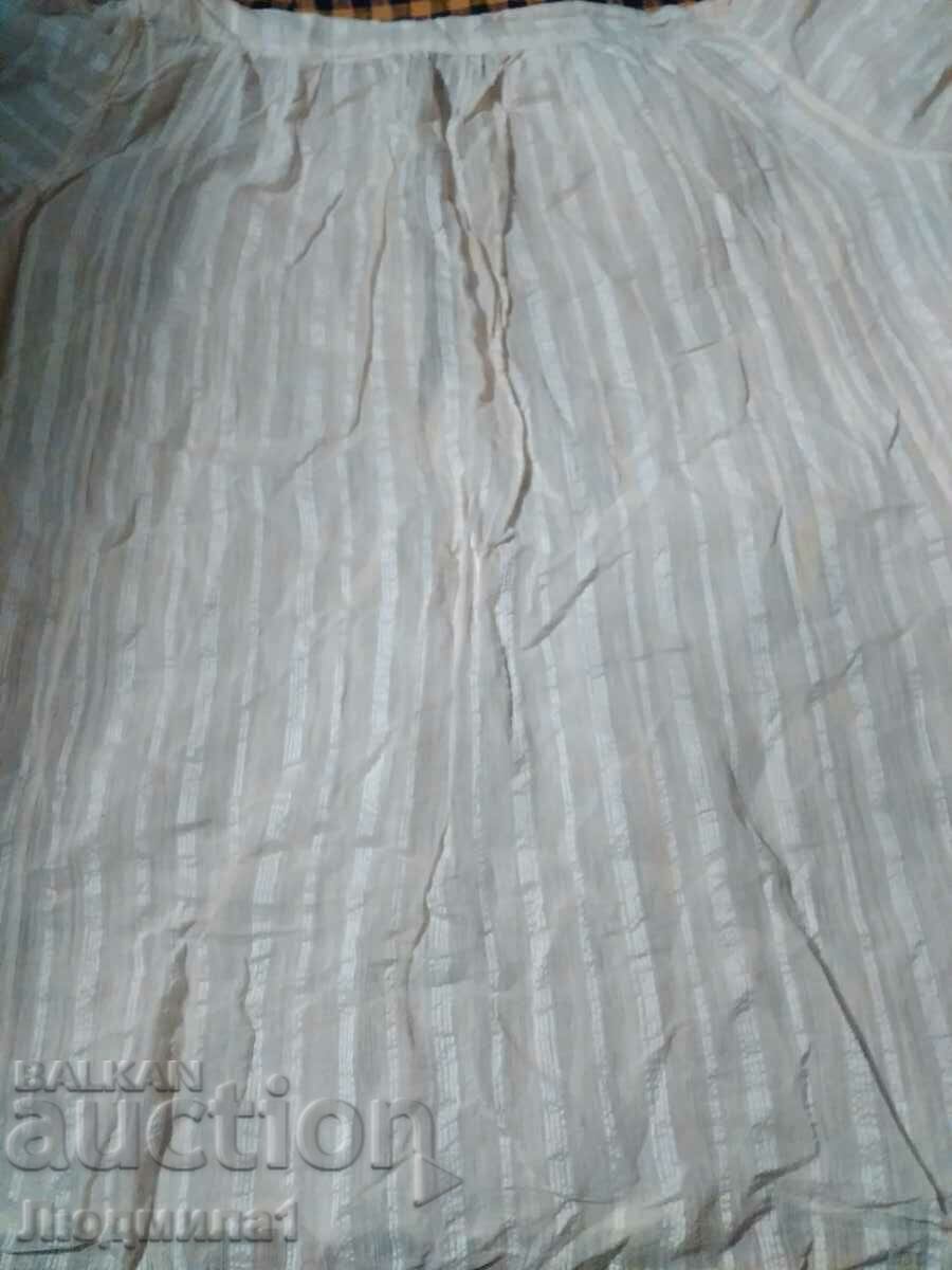 Доставка на АВТЕНТИЧНА СТАРА МЪЖКА РИЗА