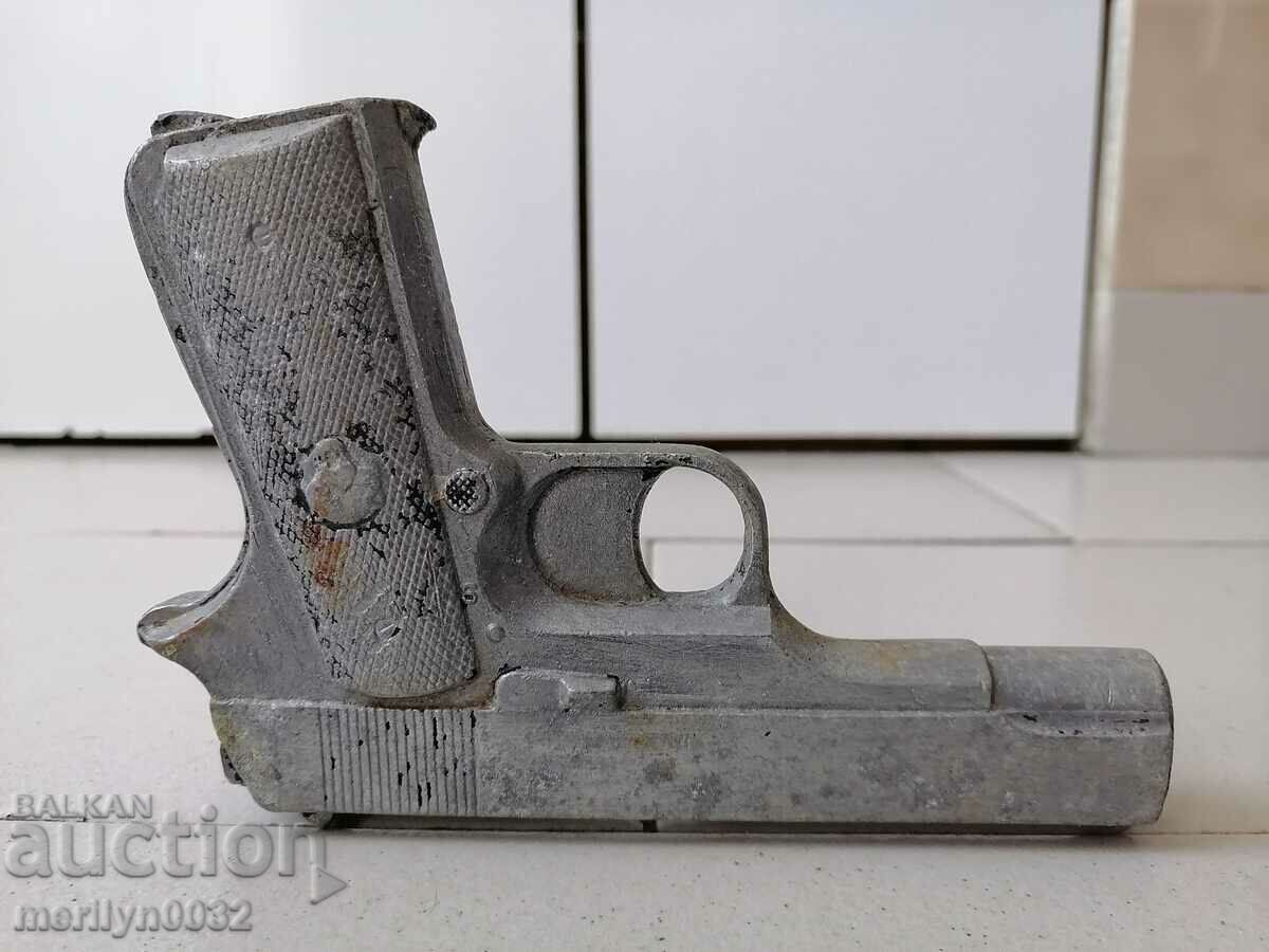 Delivery of Toy assembly pistol pistol NRB Delivery of Toy assembly pistol pistol NRB