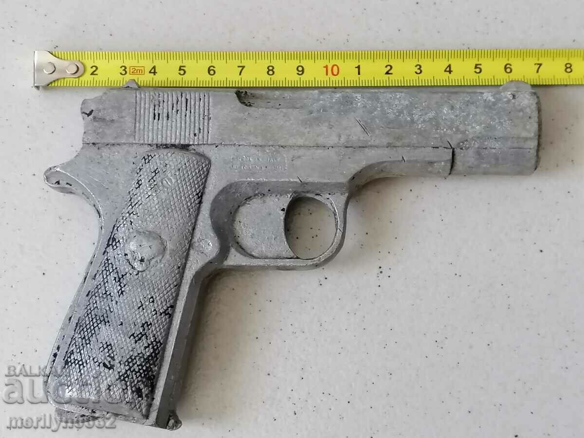 Toy assembly pistol pistol NRB - 5 Toy assembly pistol pistol NRB - 5