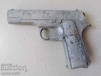 Toy assembly pistol pistol NRB