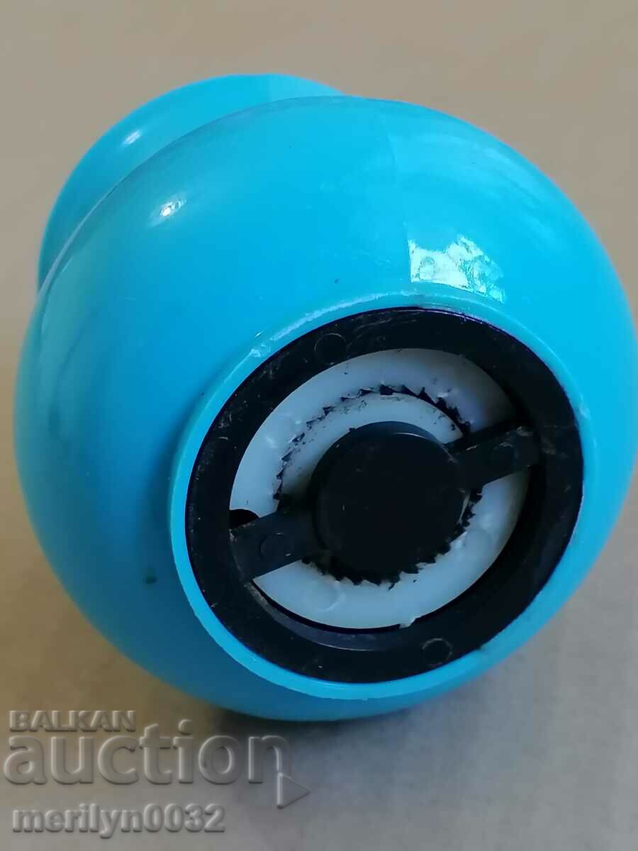 Old coffee grinder black pepper grinder - 5 Old coffee grinder black pepper grinder - 5