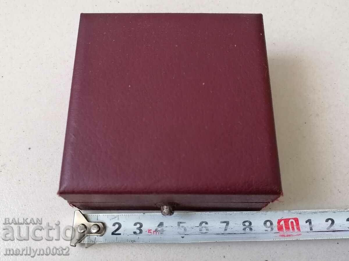 Auction Old appliance appliance branded device Auction Old appliance appliance branded device