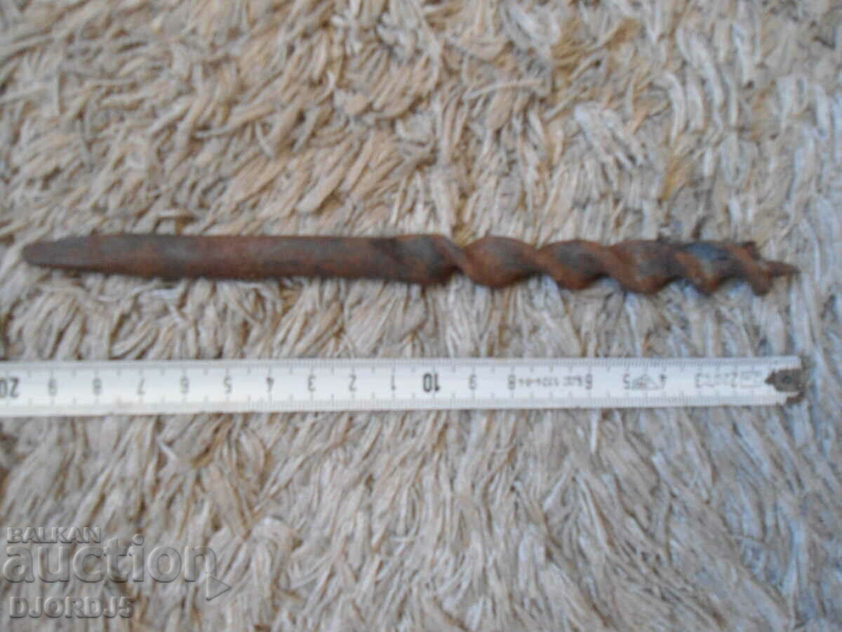 Licitație burghiu vechi