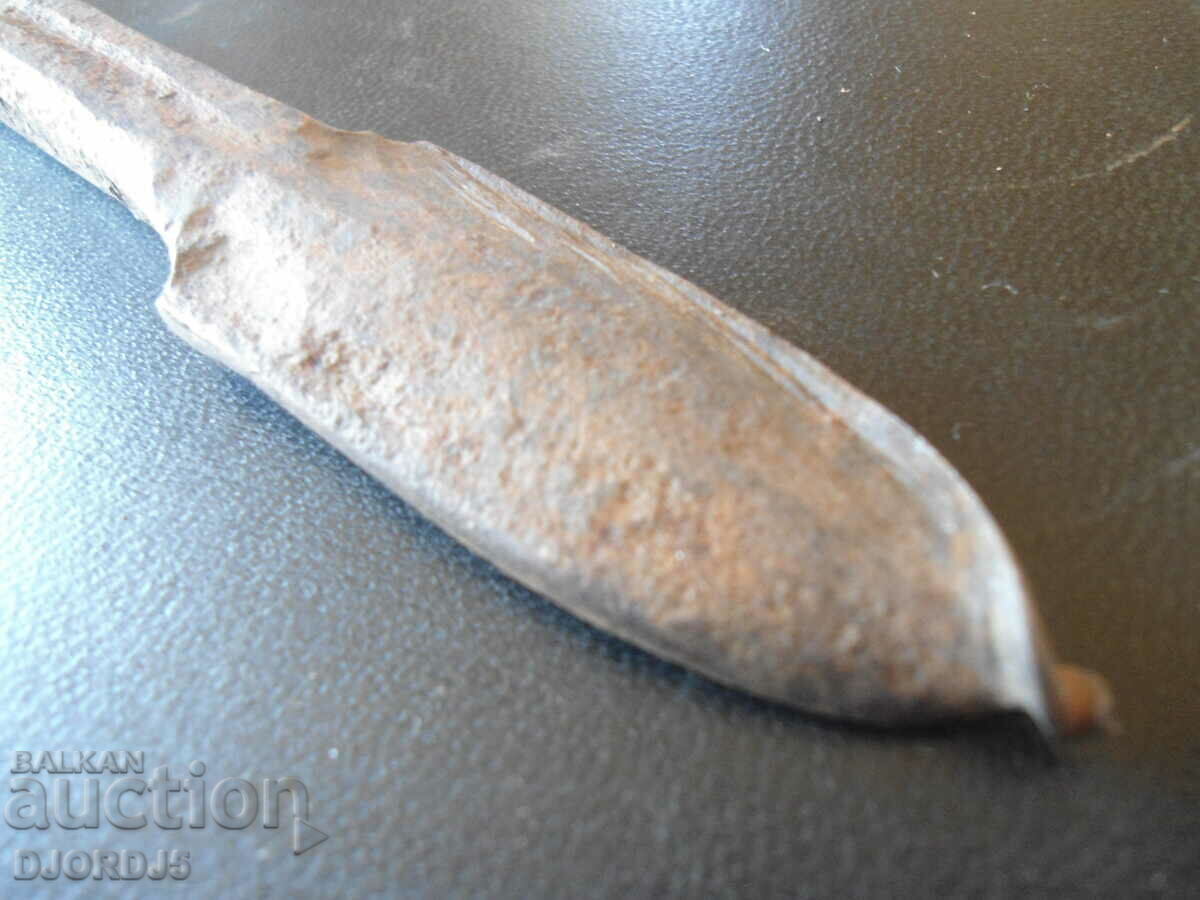 Old drill, chipping with price 3.00 BGN | € 1.53 Old drill, chipping with price 3.00 BGN | € 1.53