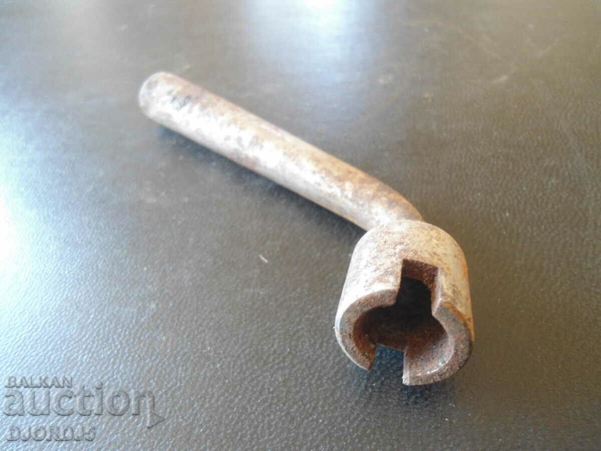 Old key with price 2.00 BGN | € 1.02 Old key with price 2.00 BGN | € 1.02