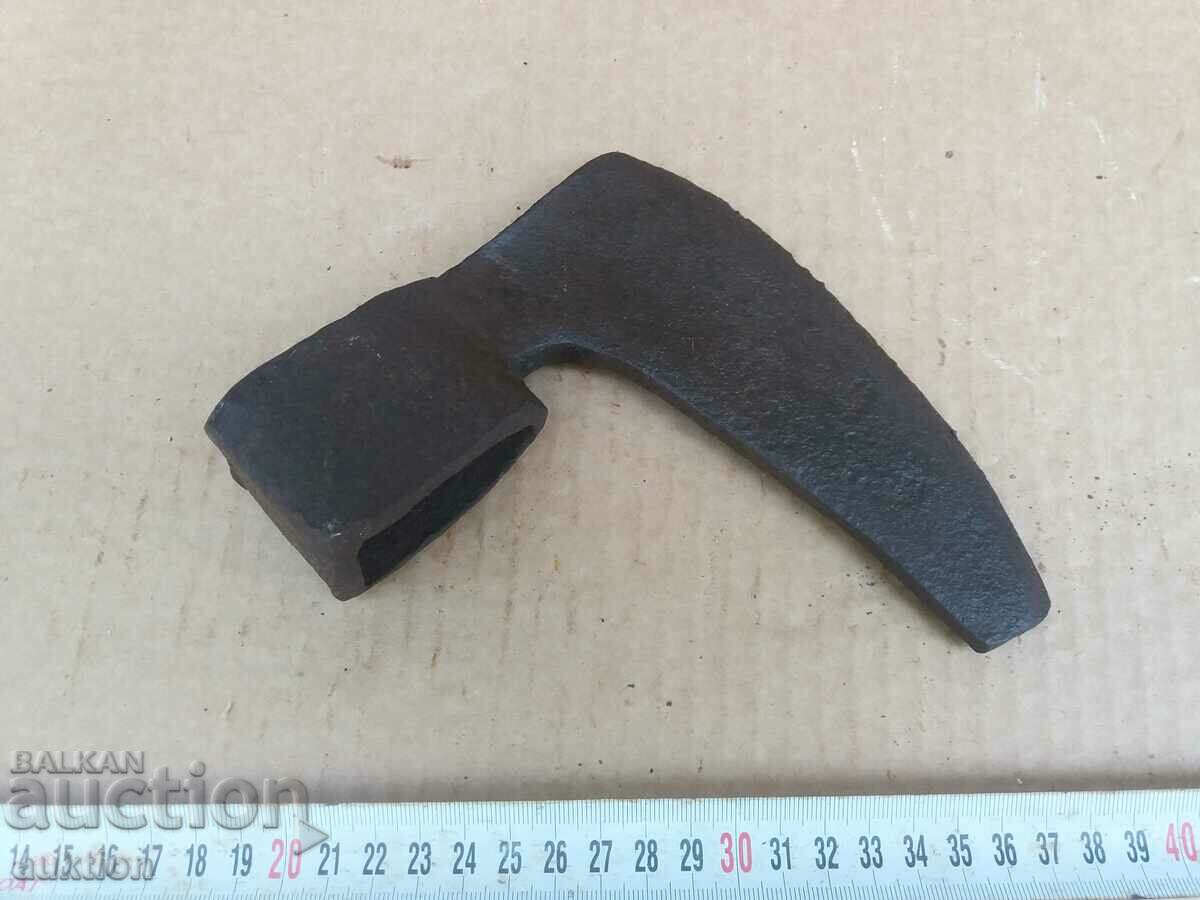 MASSIVE STEELED AX - SOC. with price 6.99 BGN | € 3.57 MASSIVE STEELED AX - SOC. with price 6.99 BGN | € 3.57