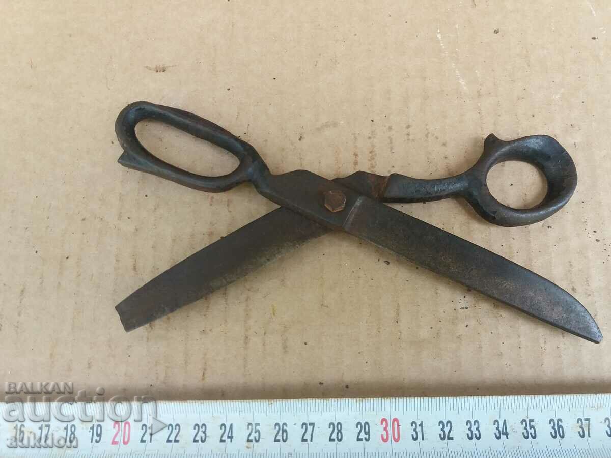 OLD ABADJI SCISSORS - BOILER - 6 OLD ABADJI SCISSORS - BOILER - 6