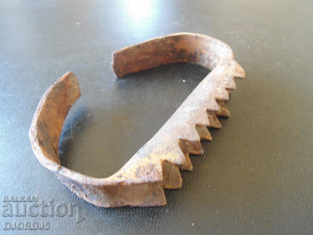 Auction An old grain nurse Auction An old grain nurse