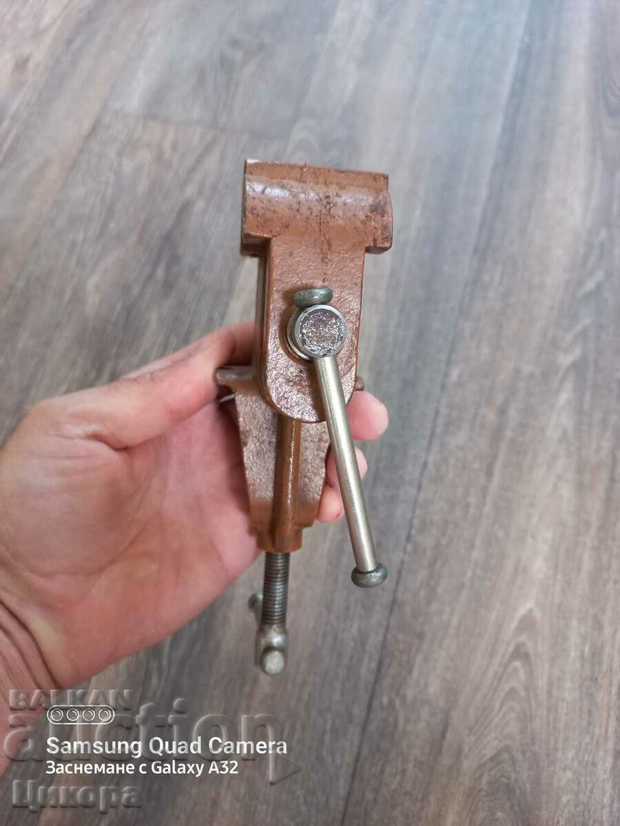 Delivery of A LITTLE MENGEME WATCHMAKER'S WATCHMAKER Delivery of A LITTLE MENGEME WATCHMAKER'S WATCHMAKER