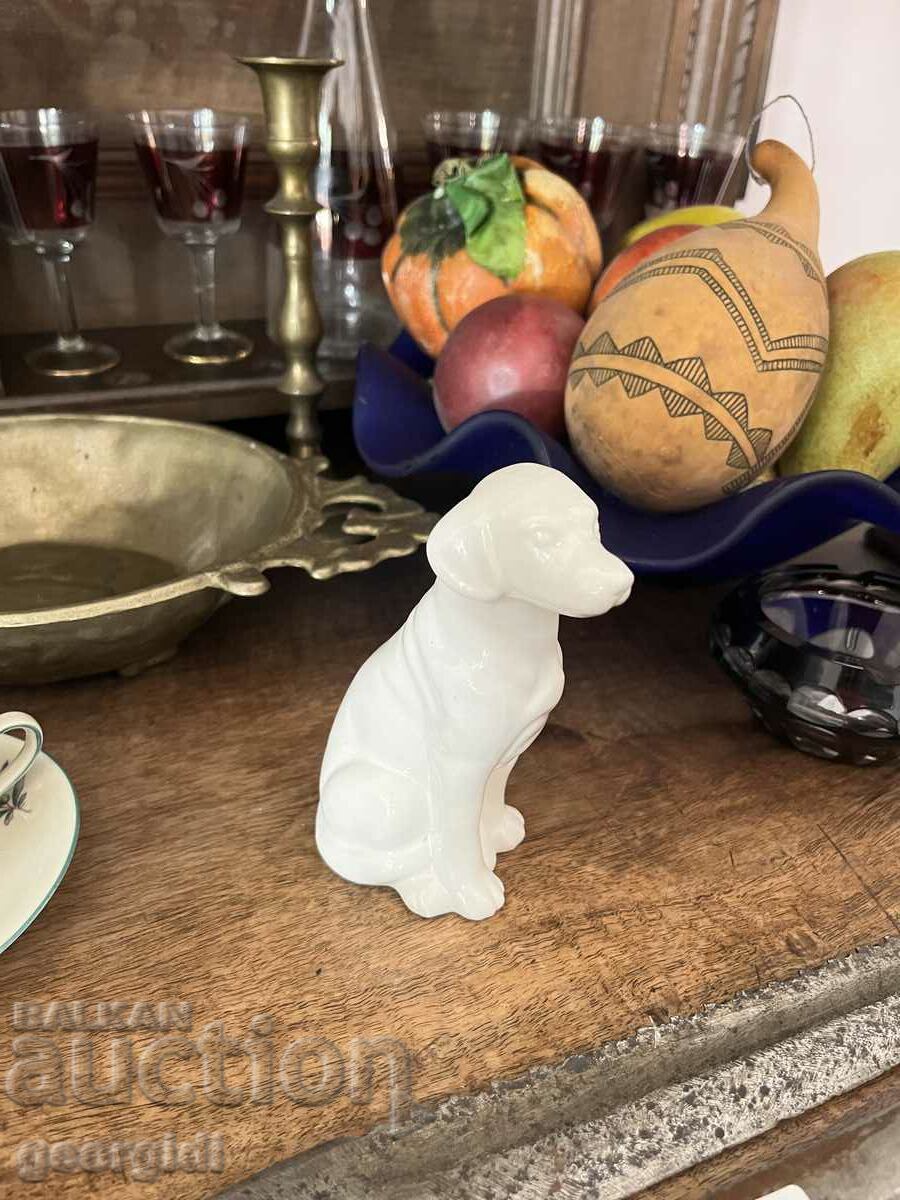 Porcelain figure of a puppy. №2504