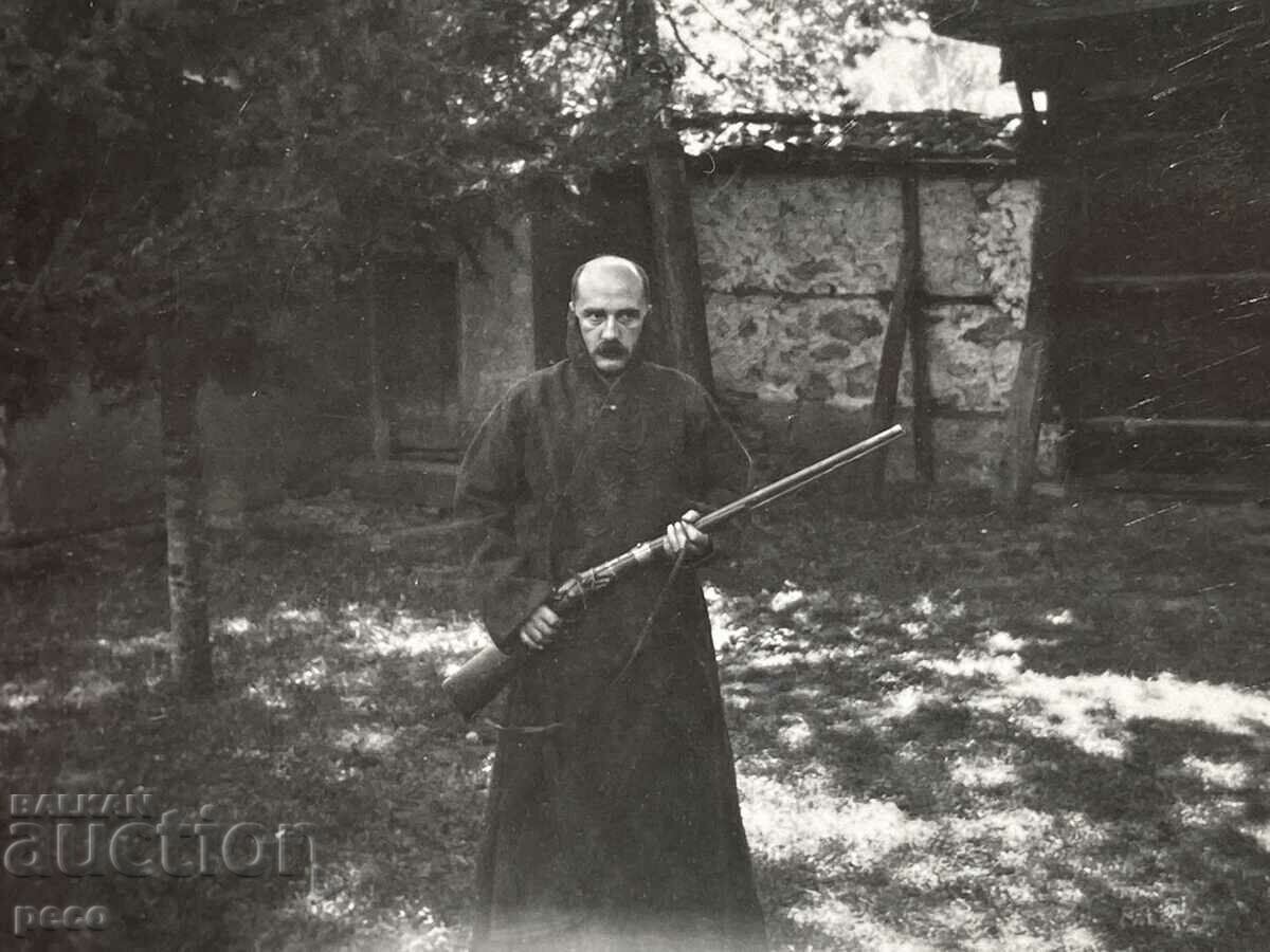 "Комита" стара снимка с цена 20.00 лв. | € 10.23 "Комита" стара снимка с цена 20.00 лв. | € 10.23