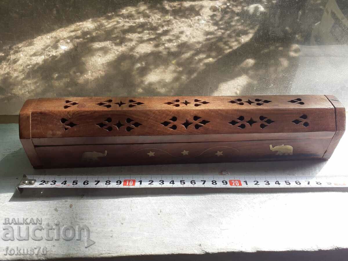 Old wooden box with brass - fragrance with price 29.00 BGN | € 14.83 Old wooden box with brass - fragrance with price 29.00 BGN | € 14.83