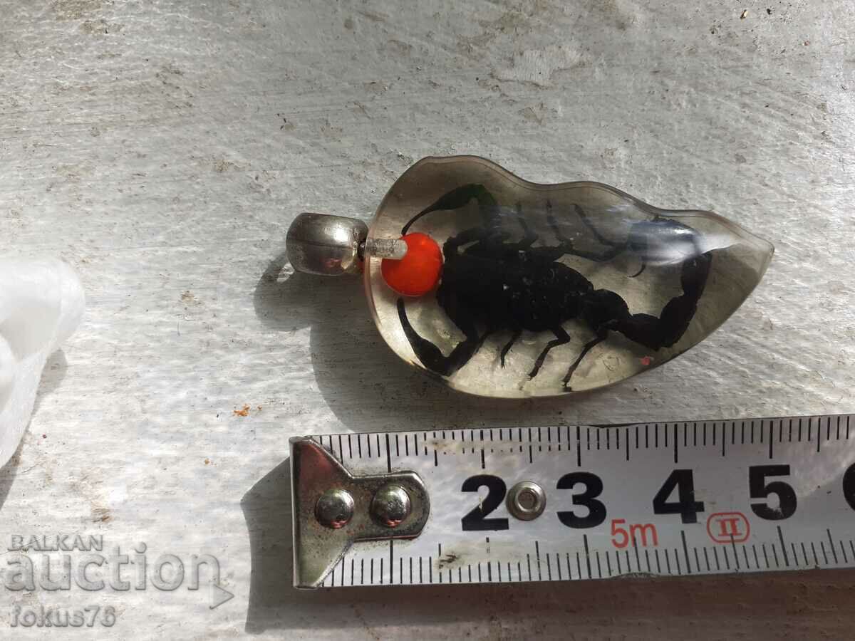 Scorpion locket - 5