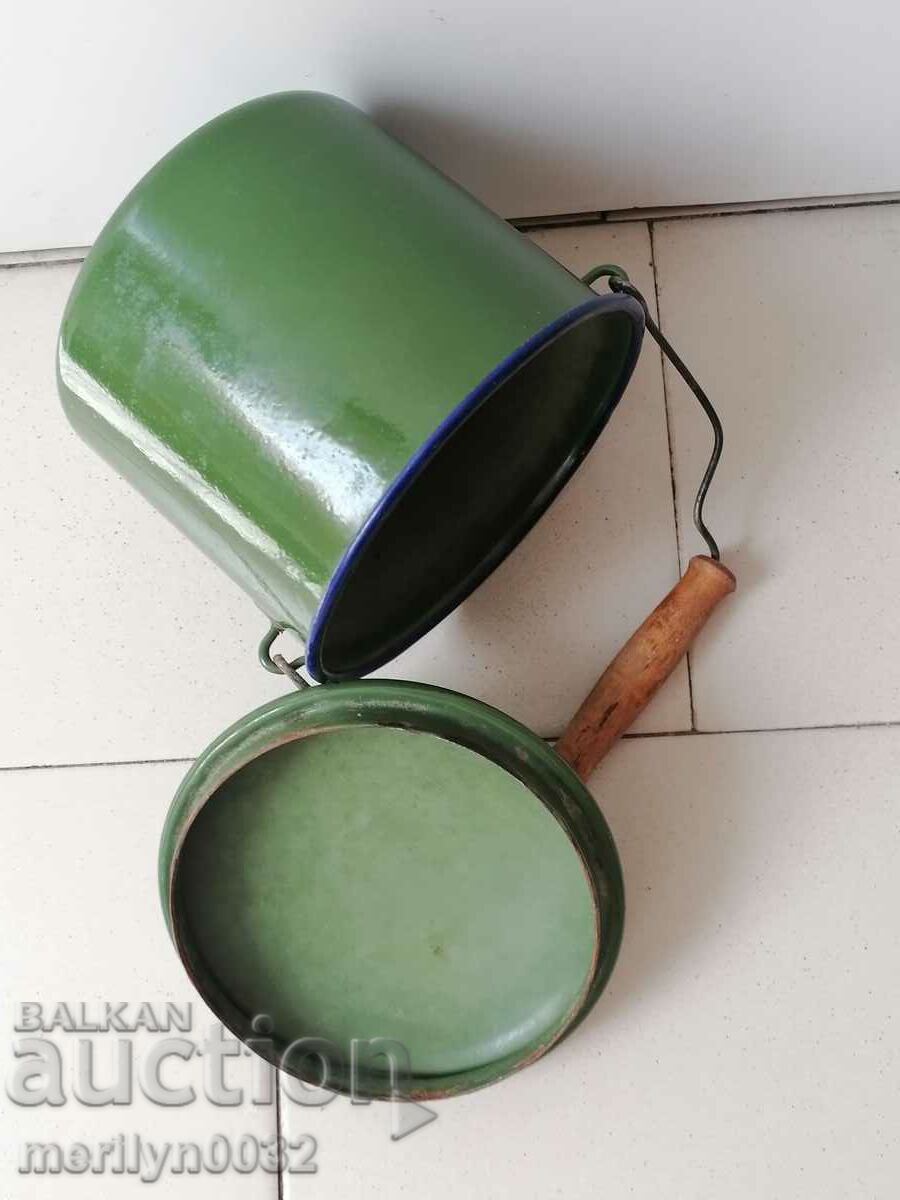 Old enameled social jug with lid, enameled food container - 7