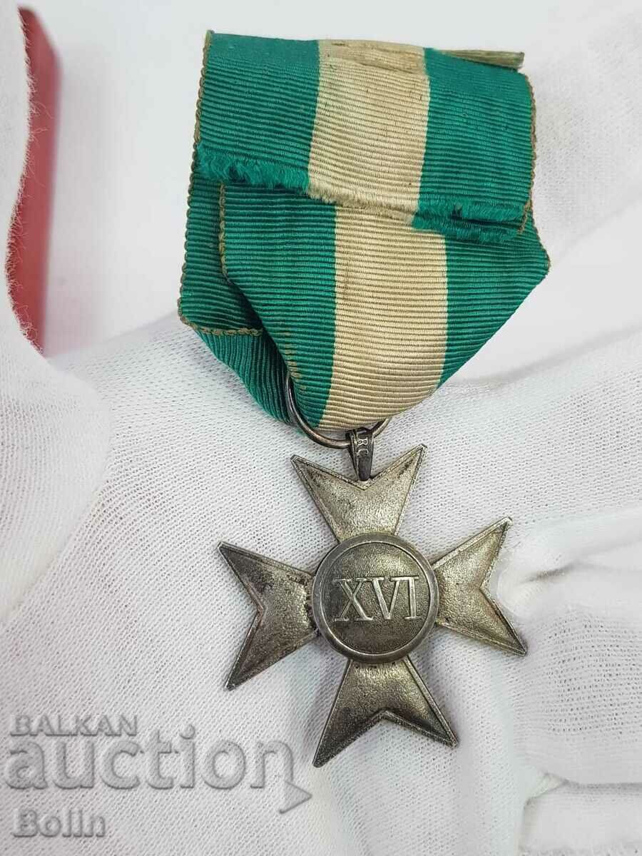 Victor Emanuel Collection Silver Cross Medal - 6 Victor Emanuel Collection Silver Cross Medal - 6