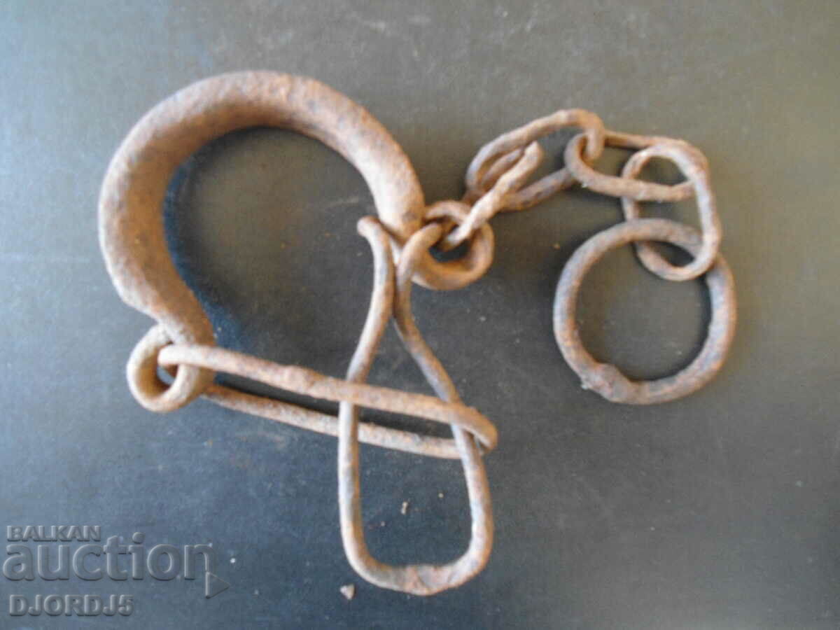 Аукцион Стара бокая, окова Аукцион Стара бокая, окова