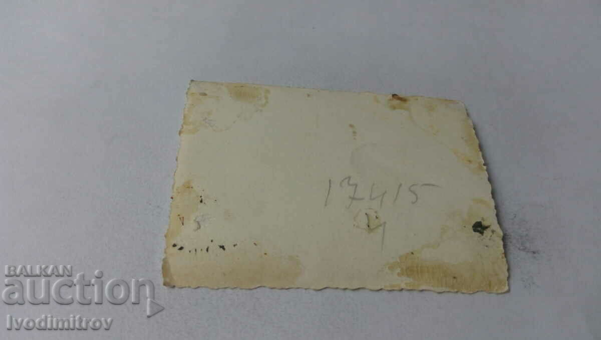 Φωτογραφία Σοφία Γυναίκα σε μια βόλτα με τιμή 2.65 BGN | € 1.35