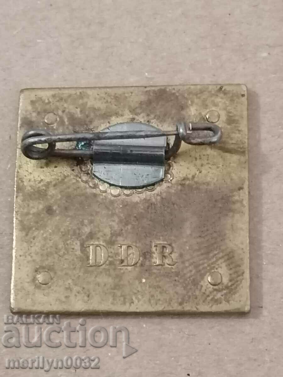 Σήμα μετάλλου DDR WIETNAM σε πλάκα - 5