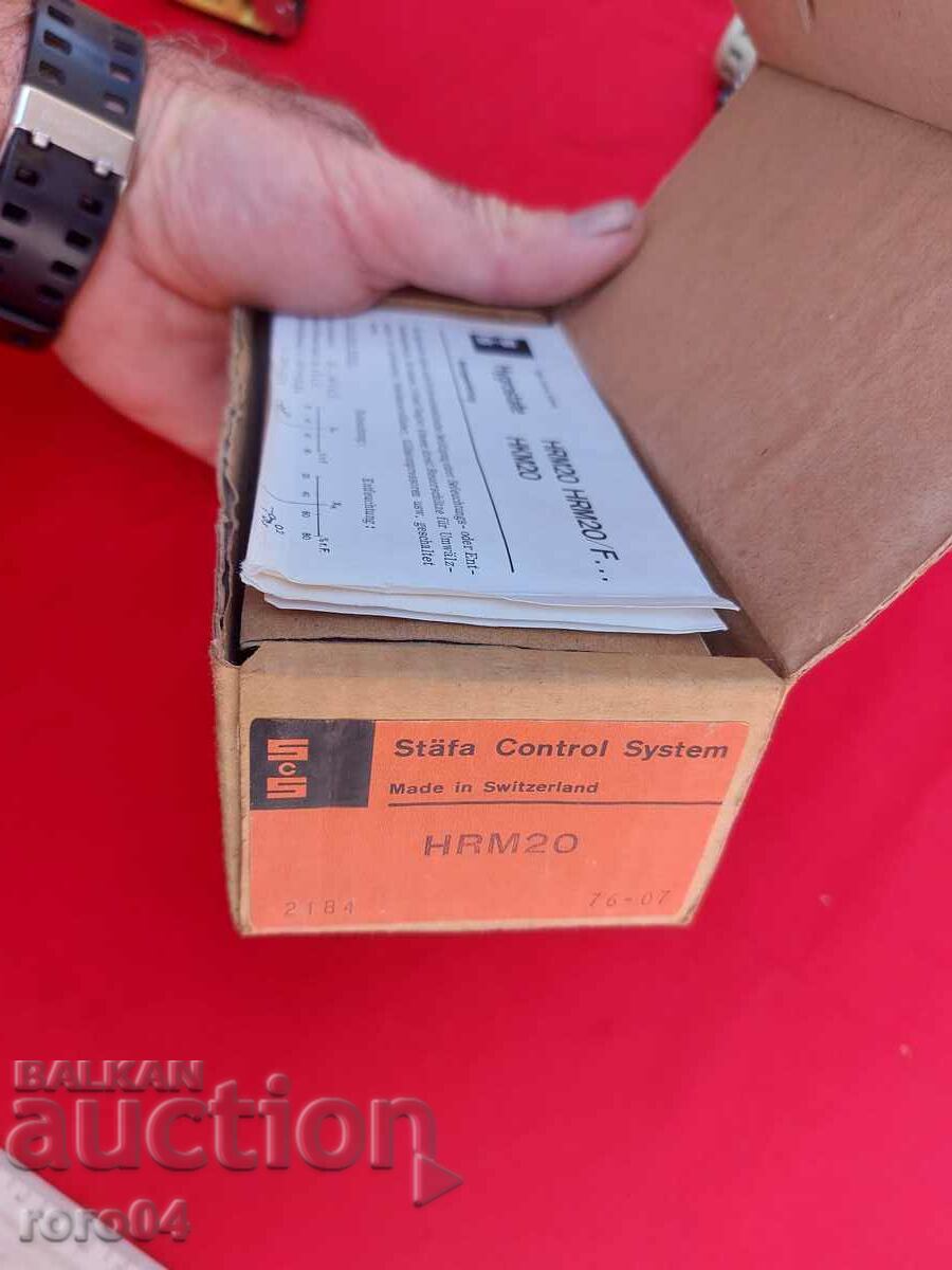 THERMOSTAT - NEW - 7